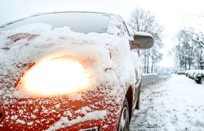 Car light snow weather 730901